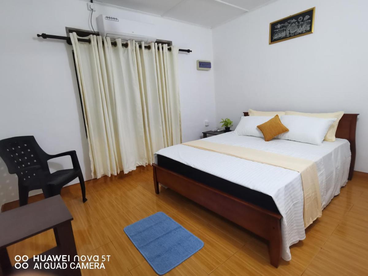 Bee Cottage เนกอมโบ ภายนอก รูปภาพ
