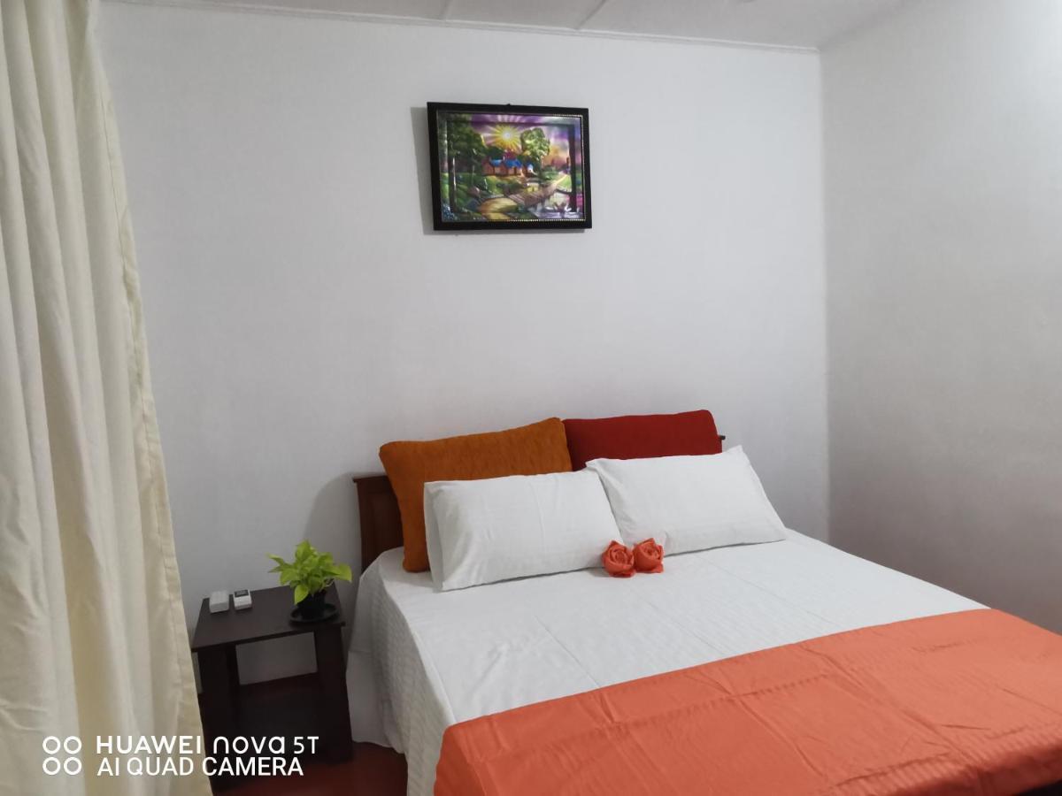 Bee Cottage เนกอมโบ ภายนอก รูปภาพ