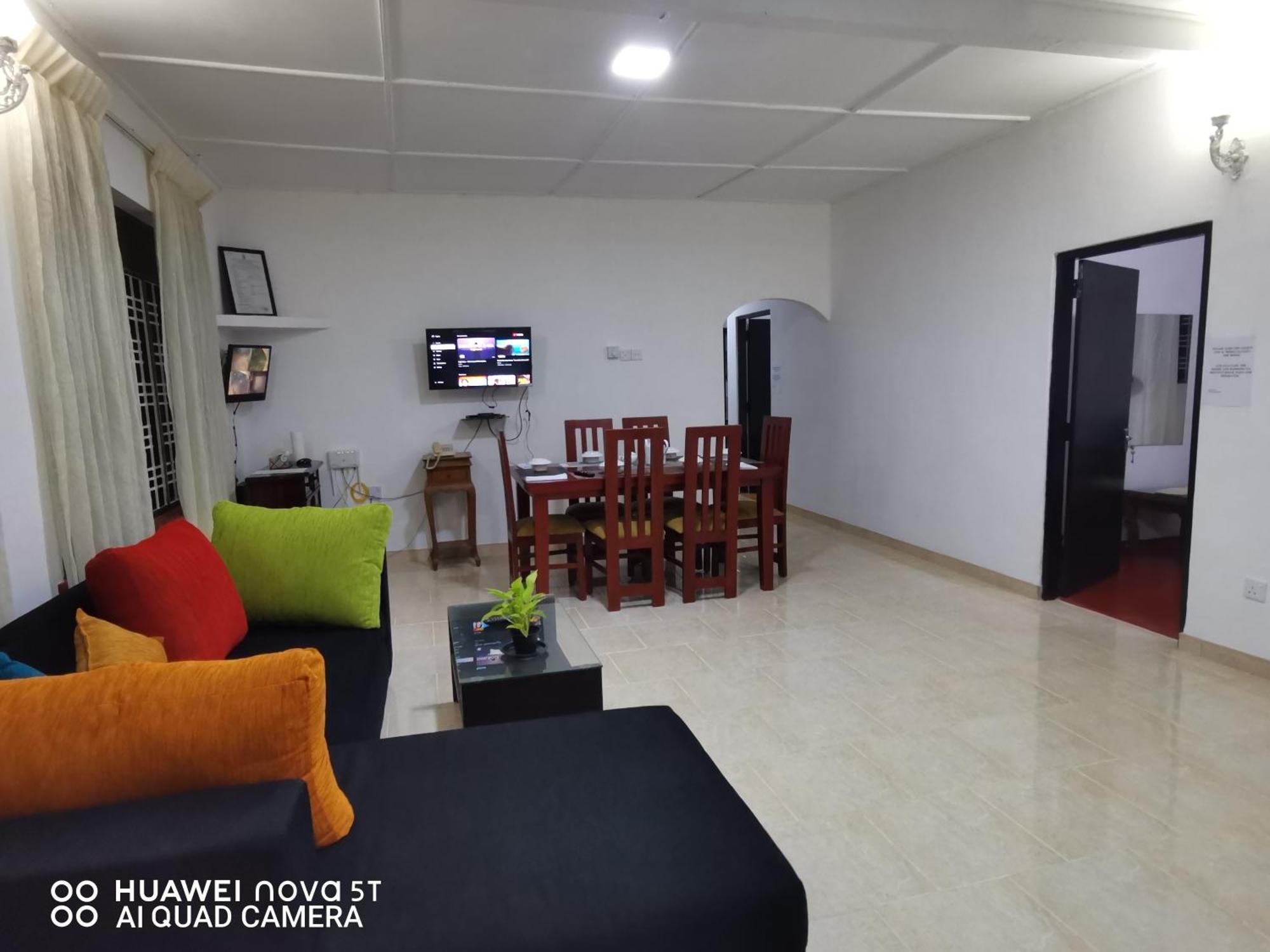 Bee Cottage เนกอมโบ ภายนอก รูปภาพ